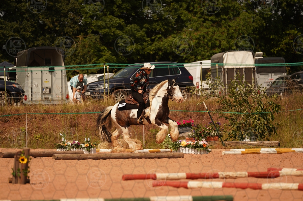 s_A9_05066.jpg